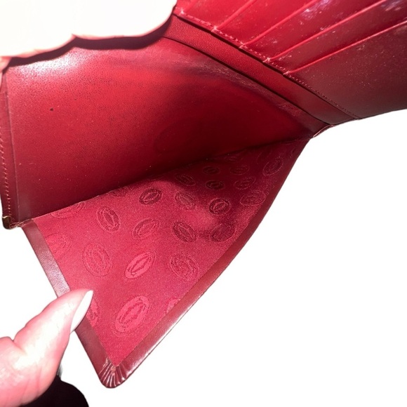 {Cartier Long Bifold Wallet in Bordeaux Burgundy Leather} - Picture 9 of 12